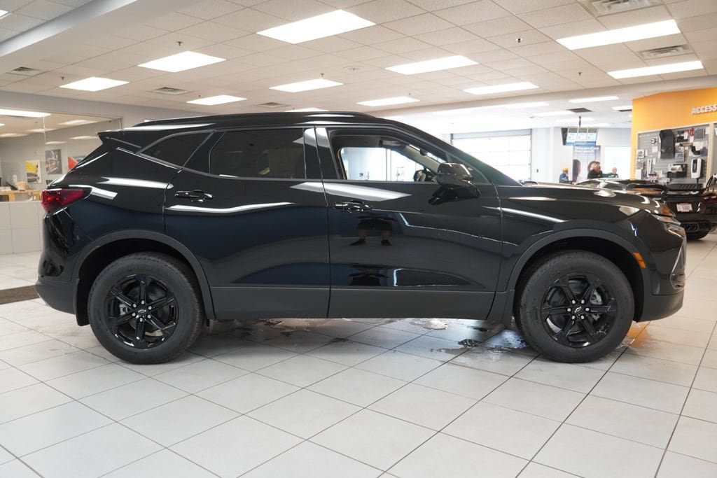 New 2026 Chevrolet Blazer LT w/ Convenience Package FWD image 13