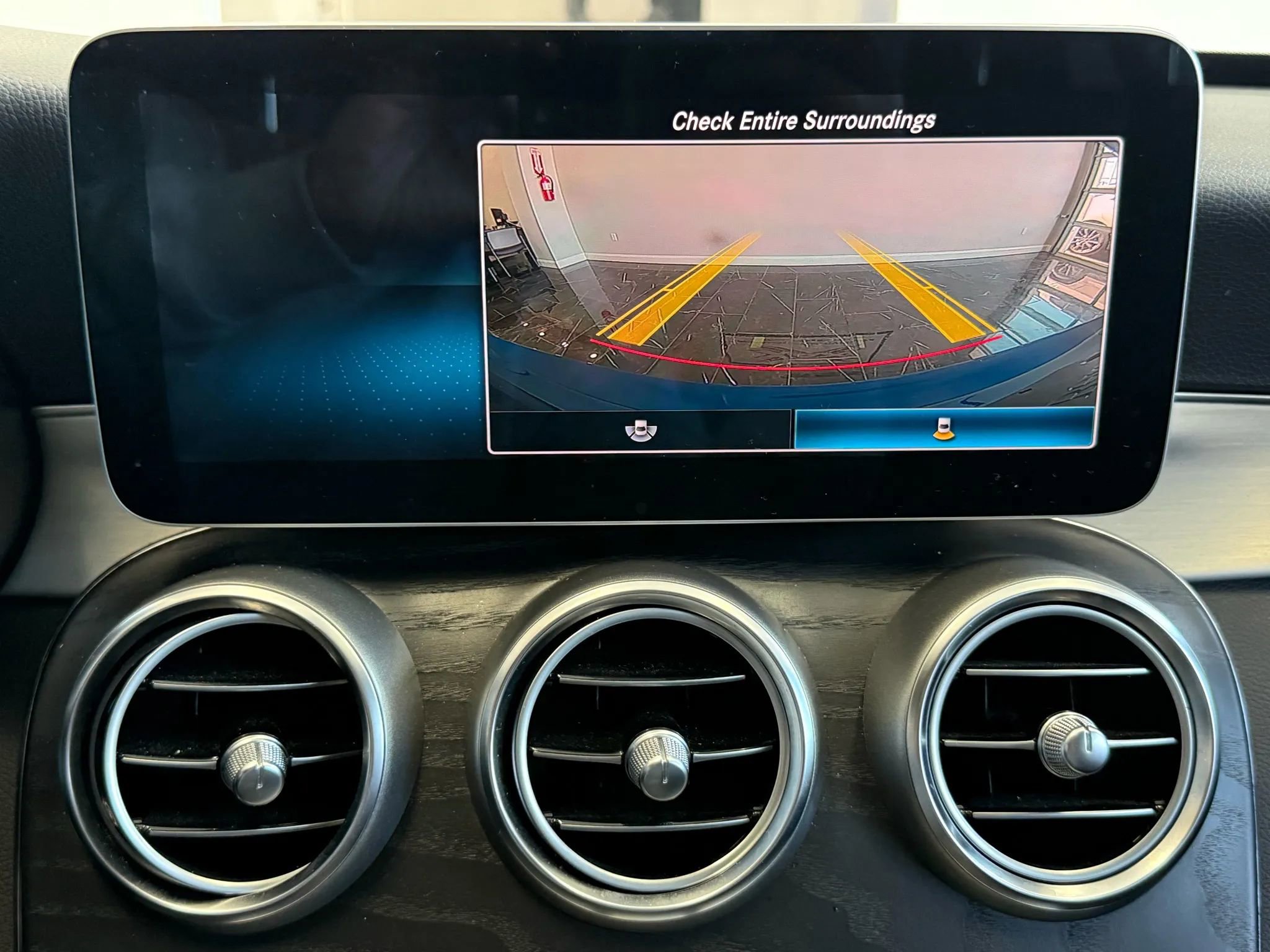 Used 2019 Mercedes-Benz C 300 4MATIC Sedan image 17