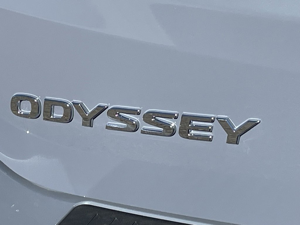 New 2026 Honda Odyssey Touring image 22