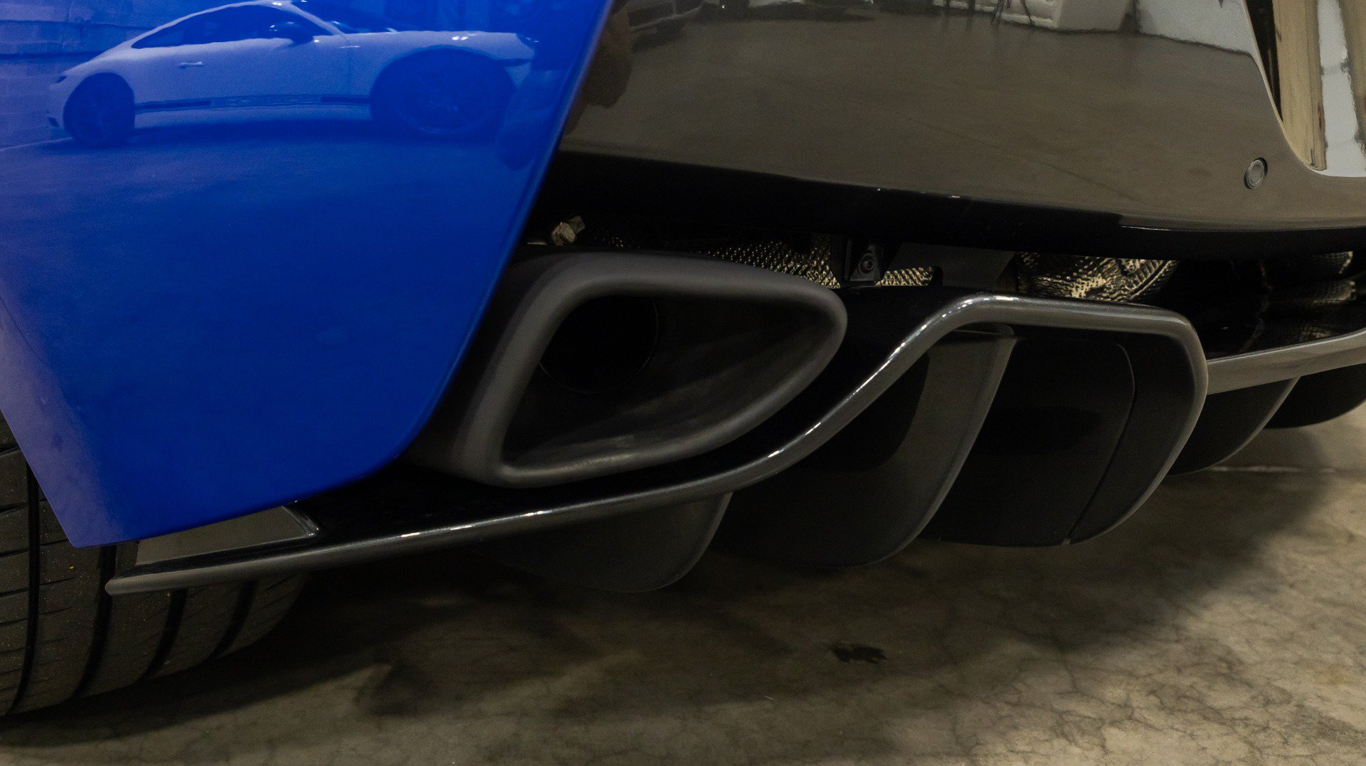Used 2019 McLaren 570S Coupe RWD image 30
