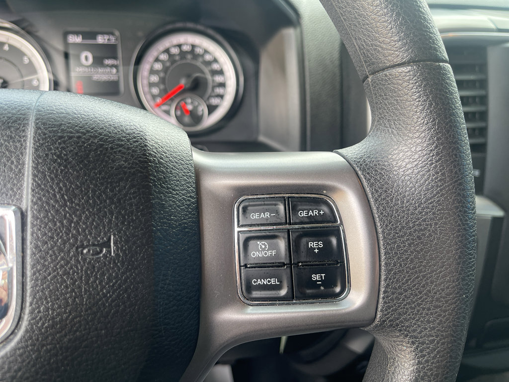 Used 2024 RAM 1500 Classic SLT AWD/4WD image 19