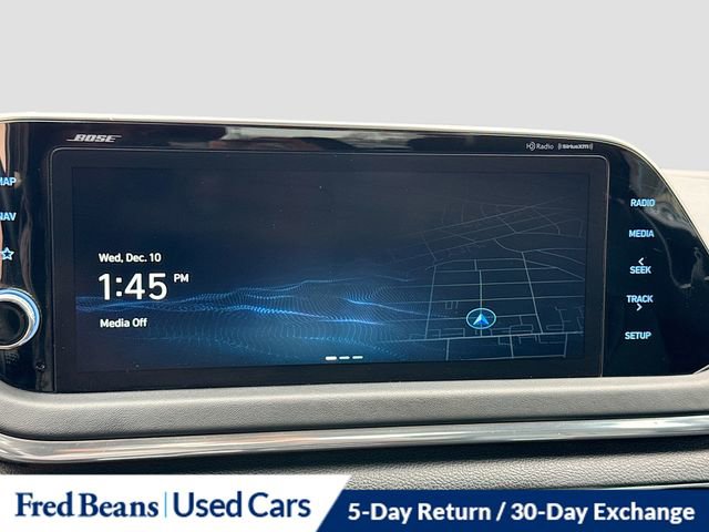 Used 2022 Hyundai Sonata Limited w/ Preferred Accessory Package image 17