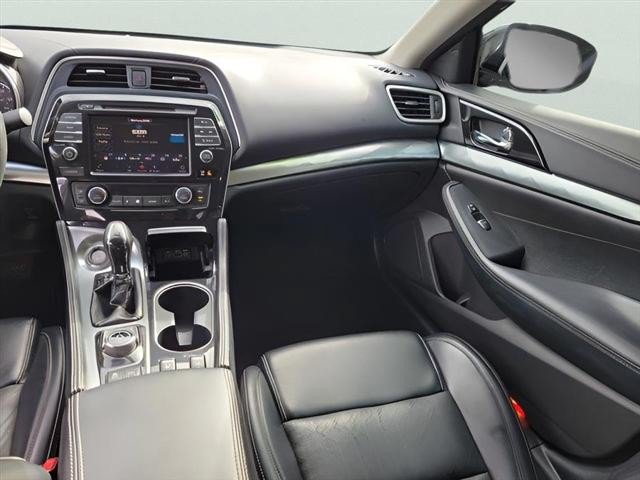 Used 2019 Nissan Maxima 3.5 SV w/ Floor Mat Group FWD image 15