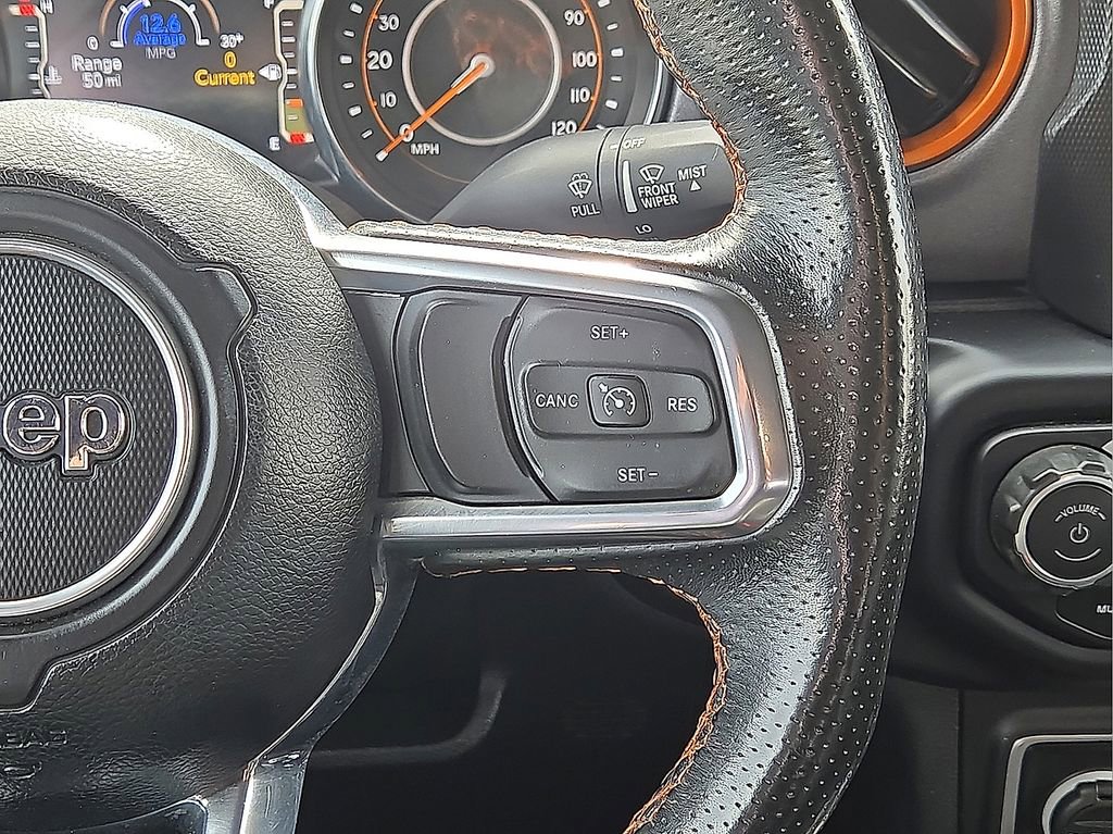 Used 2023 Jeep Gladiator Mojave w/ Cold Weather Group image 21