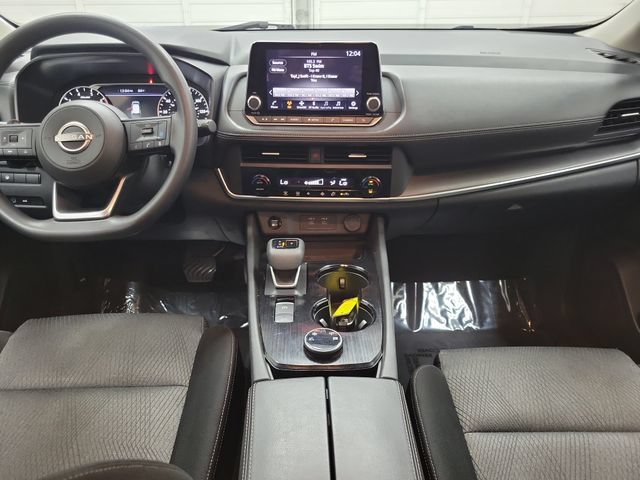 Used 2024 Nissan Rogue SV AWD/4WD image 13