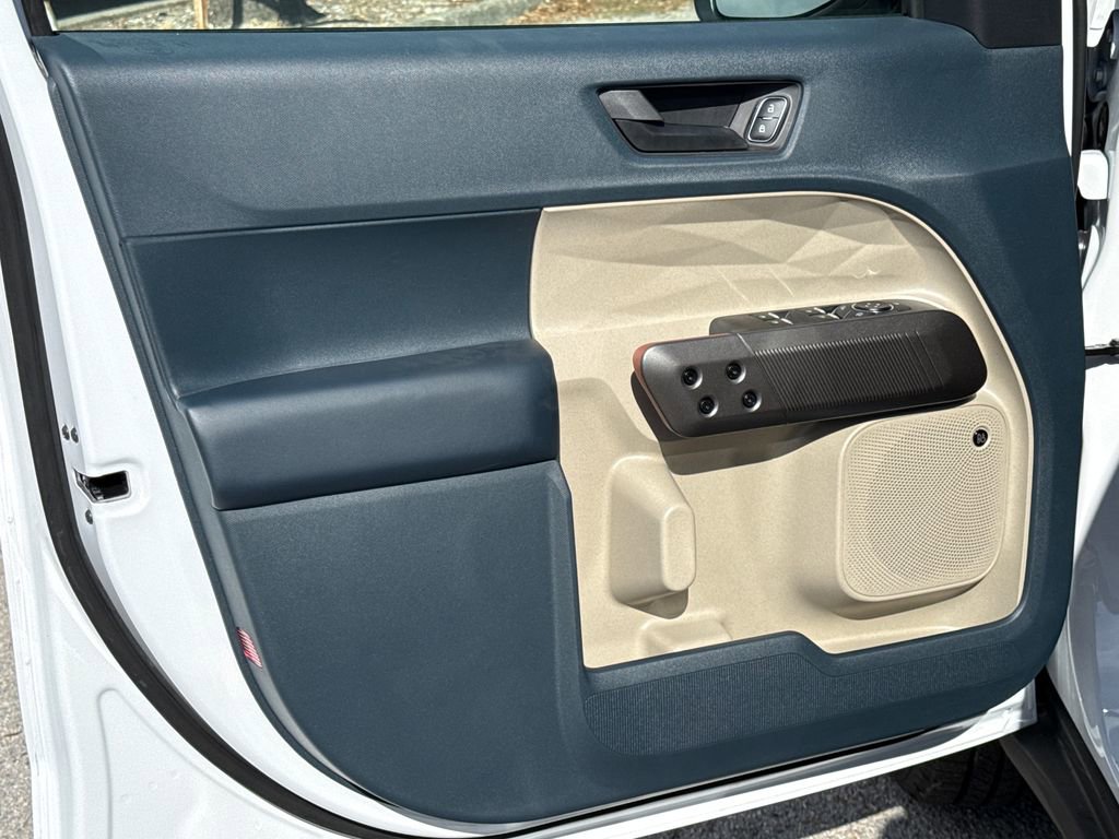 New 2026 Ford Maverick Lariat w/ 4K Tow Package image 18