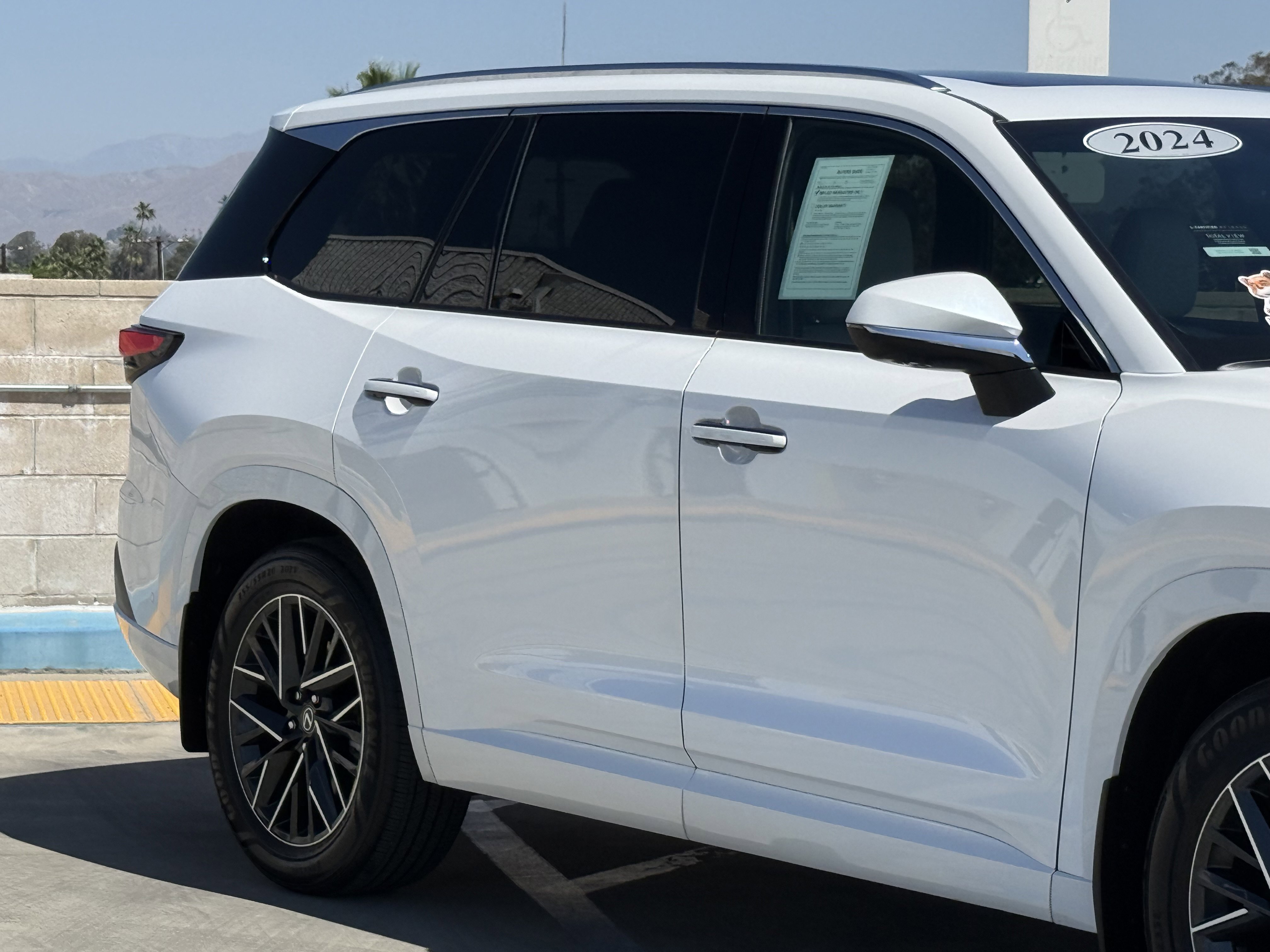 Certified 2024 Lexus TX 350 AWD w/ Captains Chair Package image 5