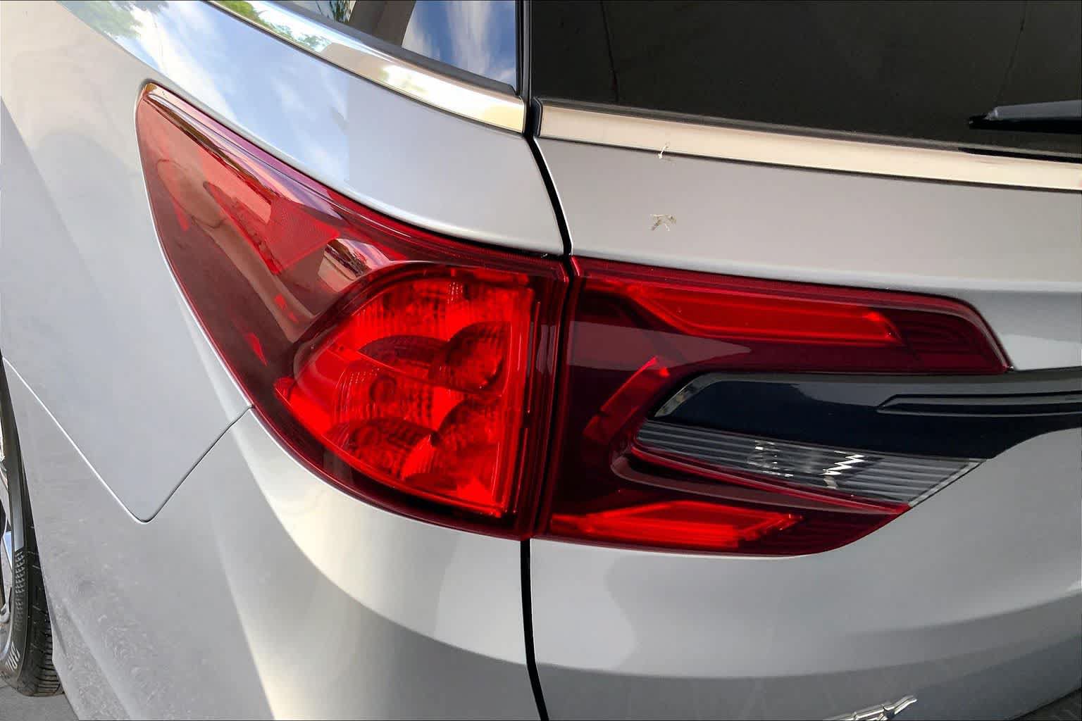 Used 2025 Honda Odyssey EX-L image 28