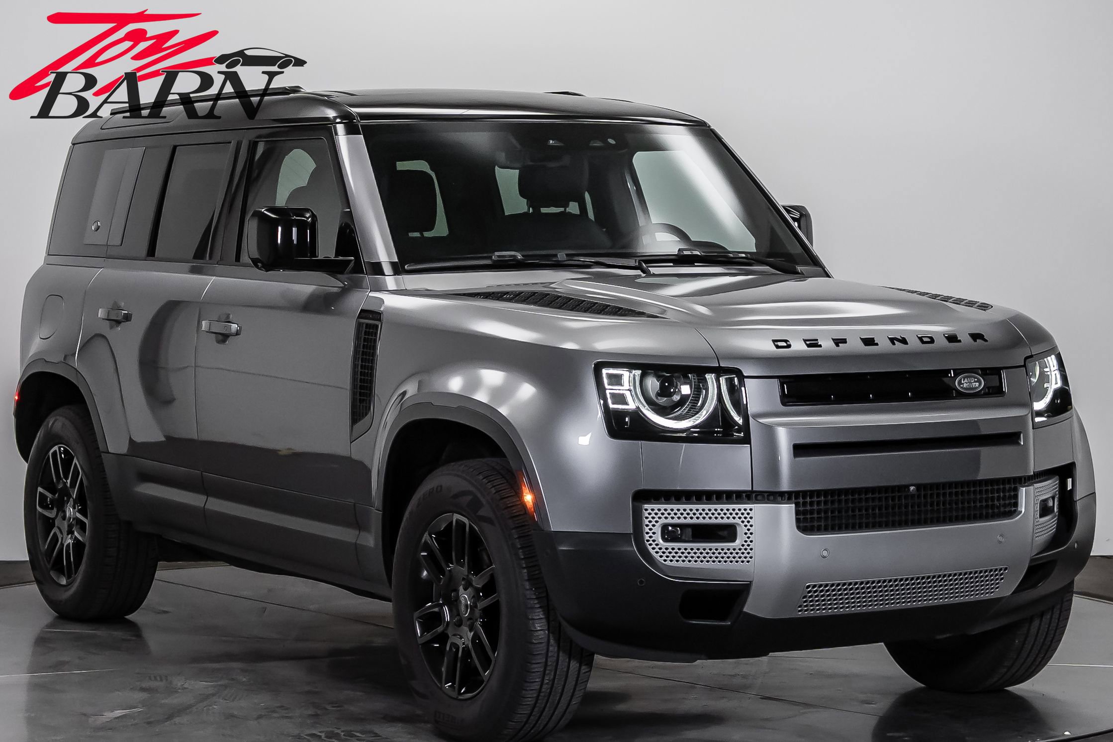 Used 2024 Land Rover Defender 110 S AWD/4WD image 7
