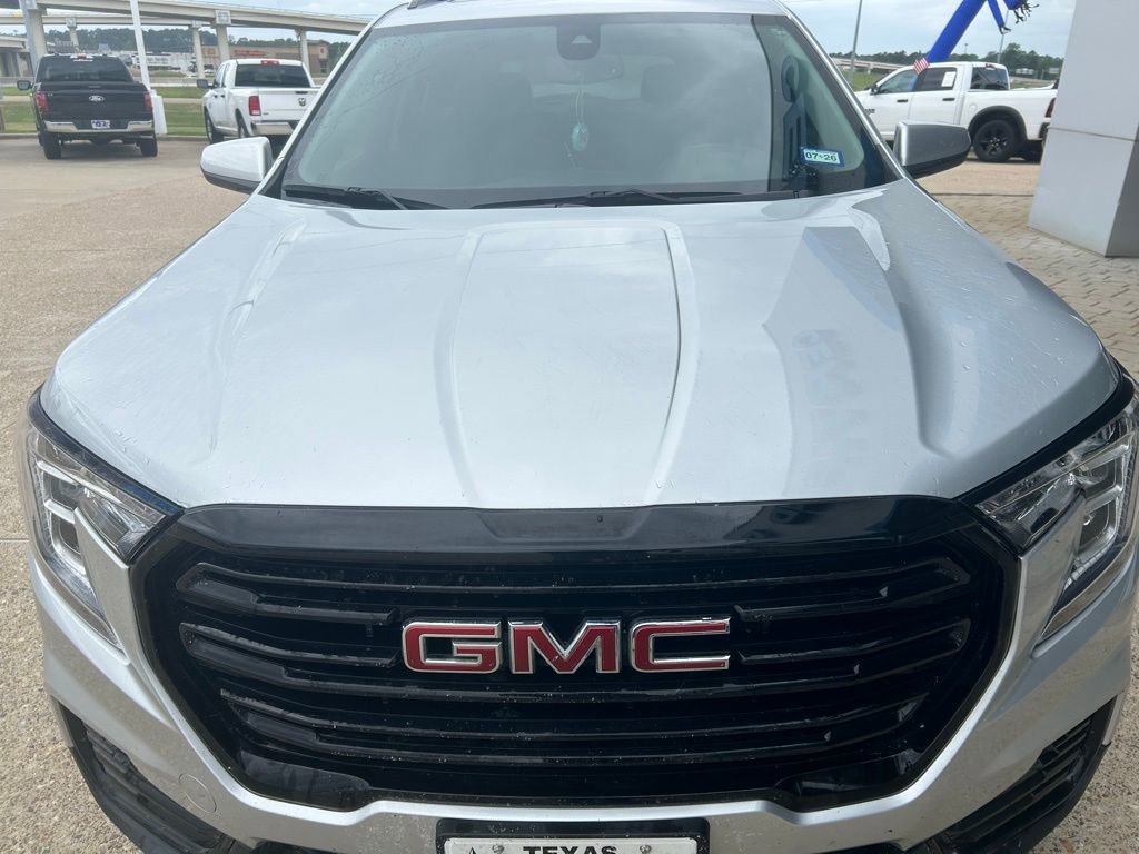 Used 2022 GMC Terrain SLE w/ Driver Convenience Package FWD image 15