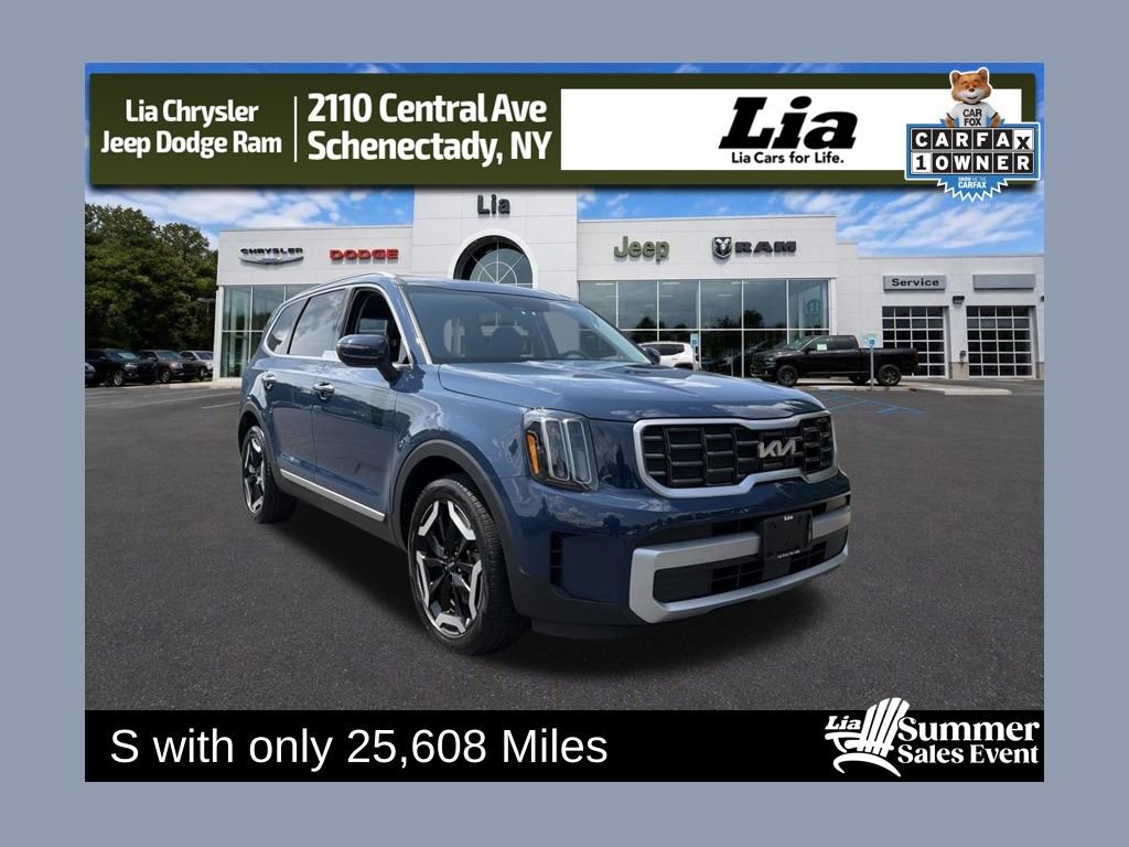 Used 2024 Kia Telluride S w/ S Sunroof Package