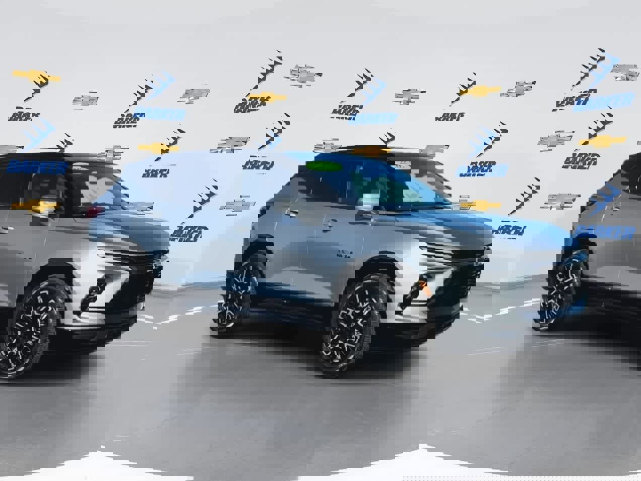 Used 2023 Chevrolet Blazer RS w/ Driver Confidence II Package image 2