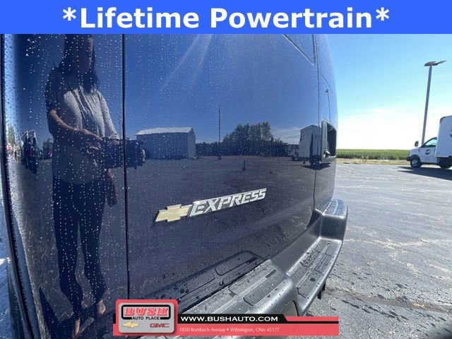 New 2025 Chevrolet Express 3500 w/ Driver Convenience Package RWD image 27