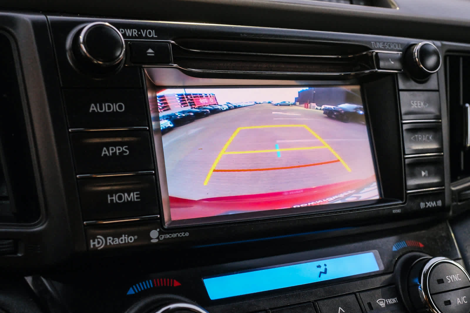 Certified 2018 Toyota RAV4 XLE FWD image 26