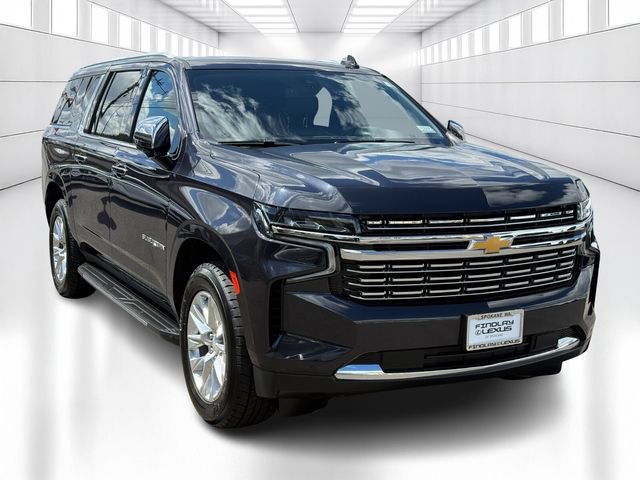 Used 2022 Chevrolet Suburban Premier RWD image 3