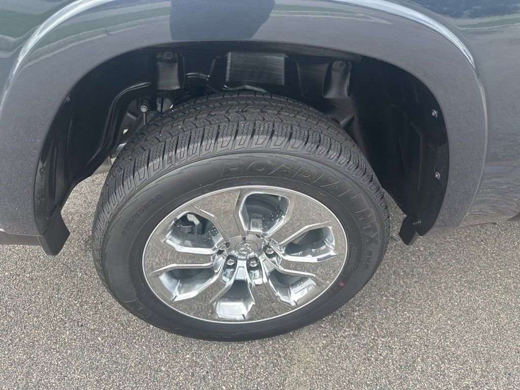 New 2026 RAM 1500 Big Horn AWD/4WD image 14