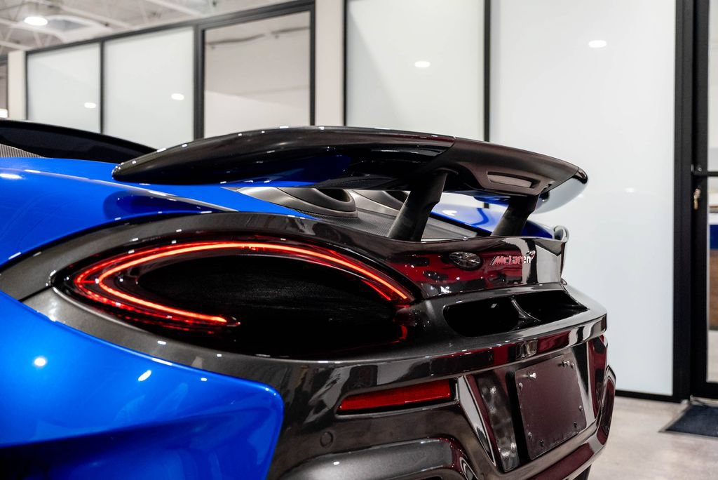 Used 2019 McLaren 600LT RWD image 29