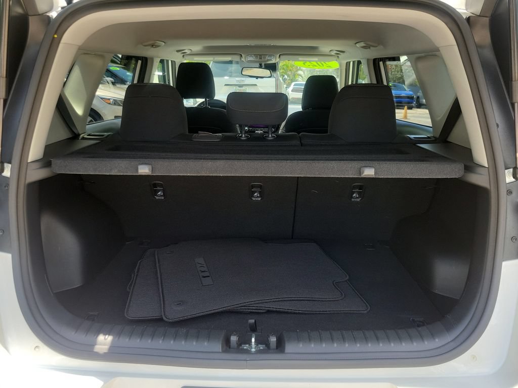 Certified 2025 Kia Soul EX FWD image 9