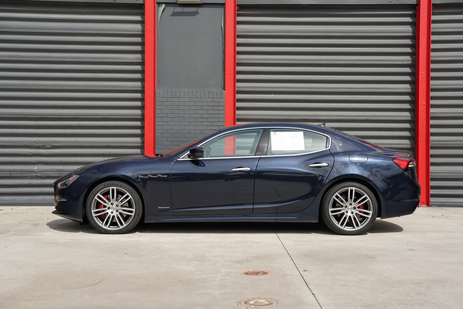 Used 2021 Maserati Ghibli S GranLusso RWD image 7