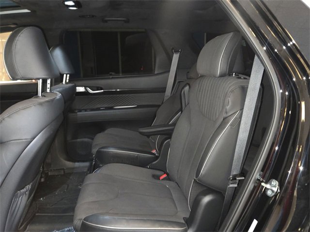 Used 2025 Hyundai Palisade Calligraphy image 23