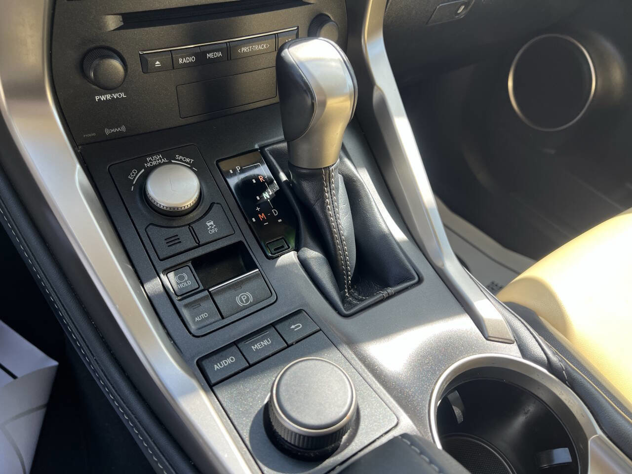 Used 2016 Lexus NX 200t FWD image 34