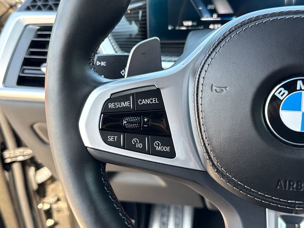 Used 2024 BMW X5 M60i AWD/4WD image 16