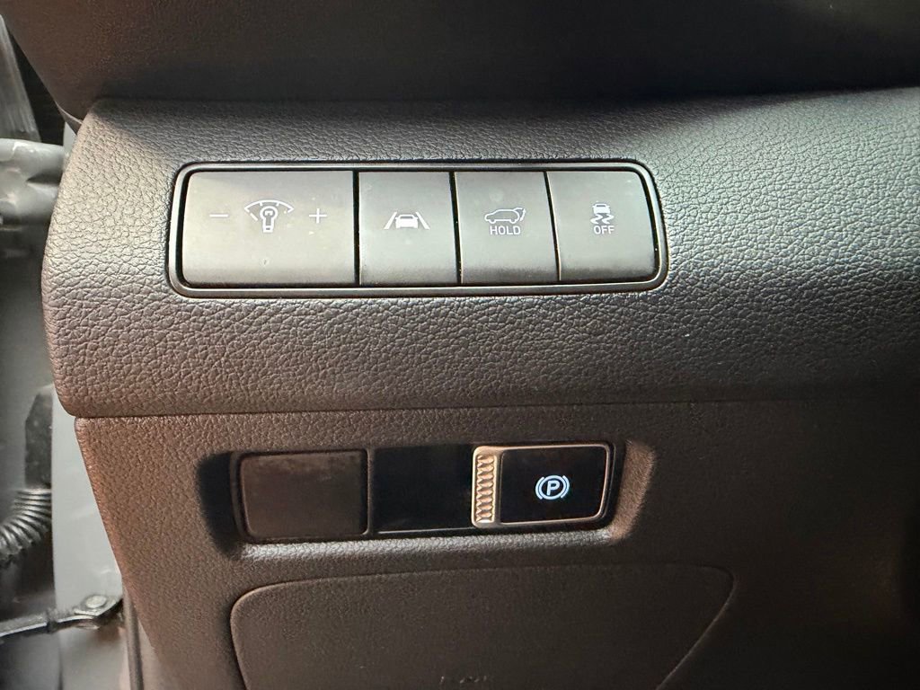 Certified 2023 Hyundai Santa Fe SEL FWD image 20