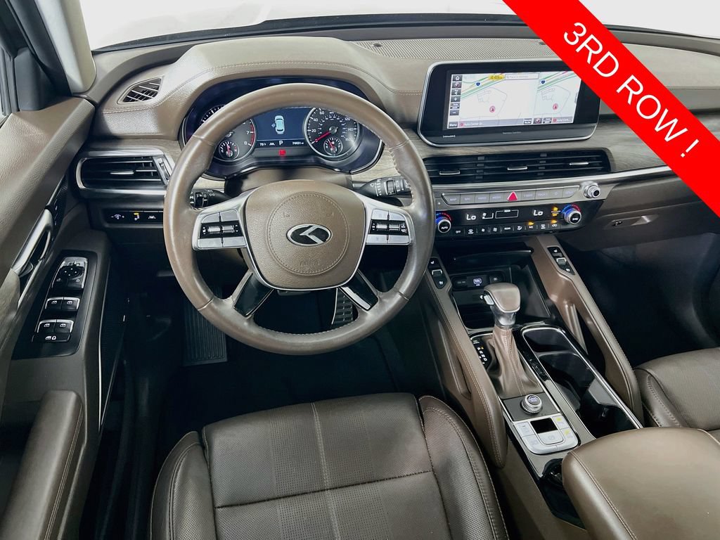 Used 2020 Kia Telluride SX w/ Towing Package FWD image 25