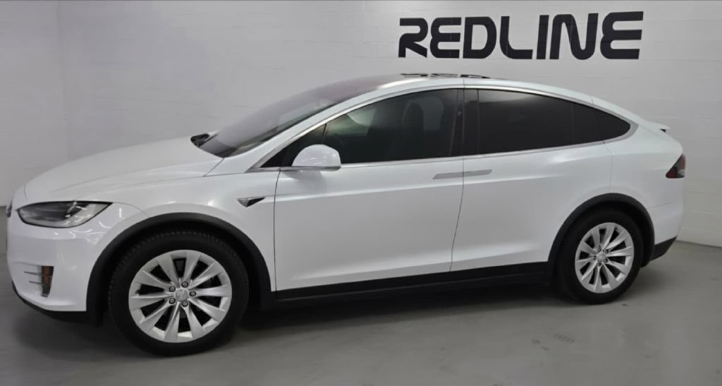 Used 2019 Tesla Model X AWD/4WD image 2