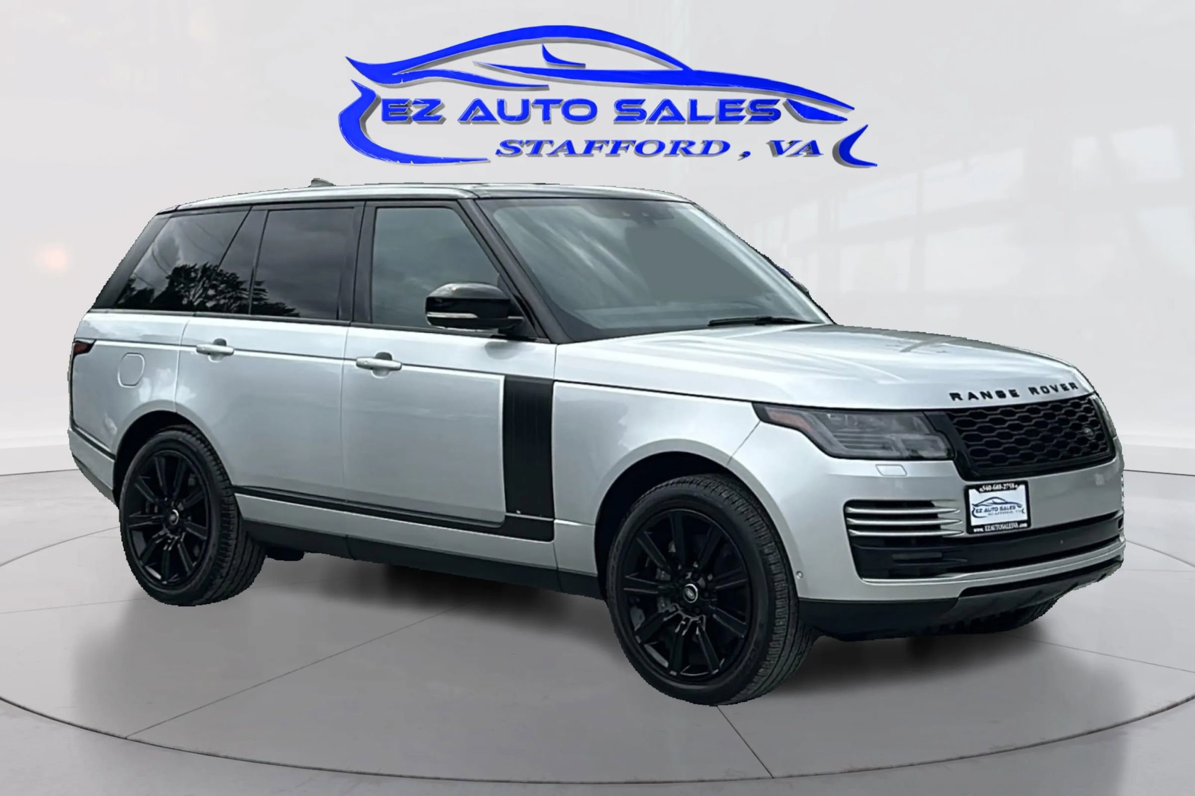 Used 2018 Land Rover Range Rover Supercharged image 3