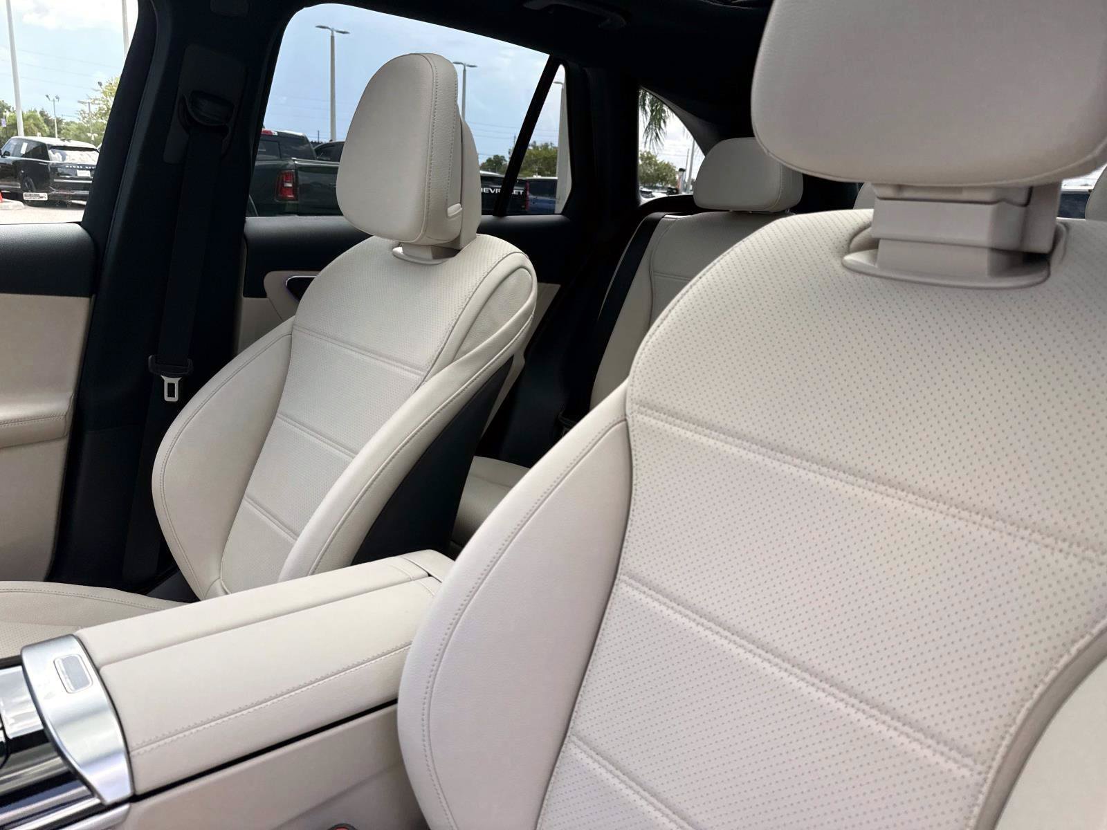 New 2027 Mercedes-Benz GLC 300 image 22