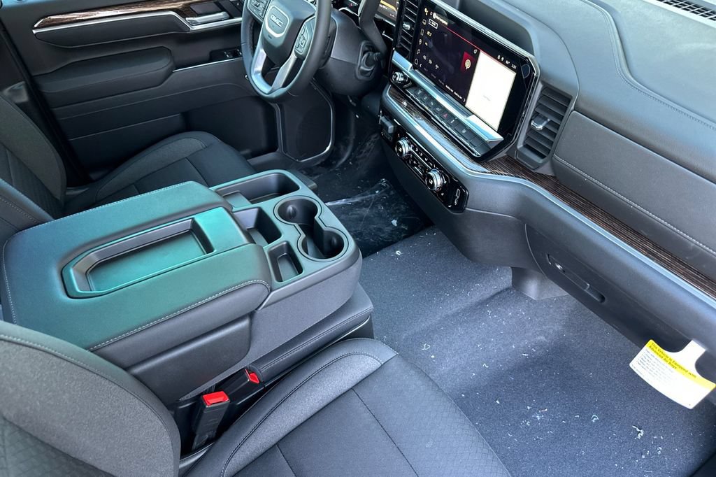 New 2026 GMC Sierra 2500 SLE w/ SLE Value Package; AWD/4WD image 13