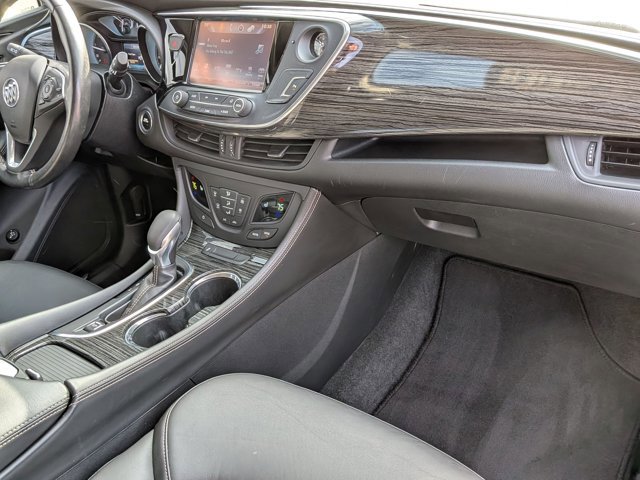Used 2017 Buick Envision Essence image 18