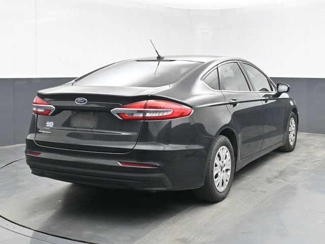 Used 2019 Ford Fusion S FWD image 14