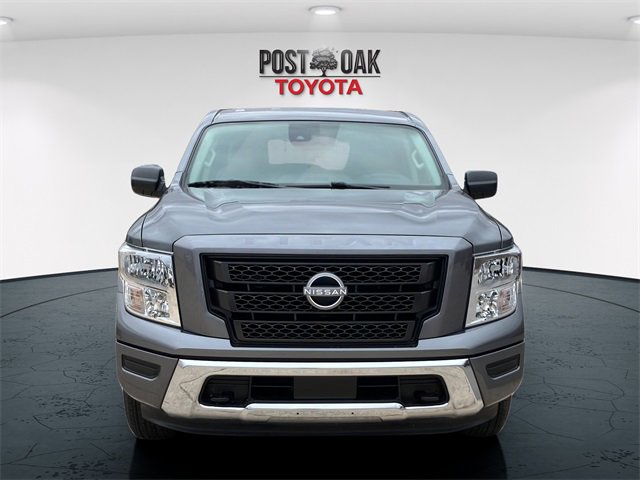 Used 2023 Nissan Titan SV w/ Accessory Utility Package image 2
