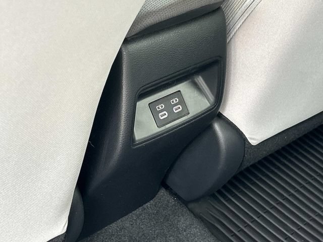 Used 2024 Toyota Corolla LE FWD image 20