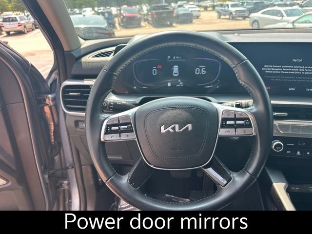 Certified 2024 Kia Telluride LX FWD image 22