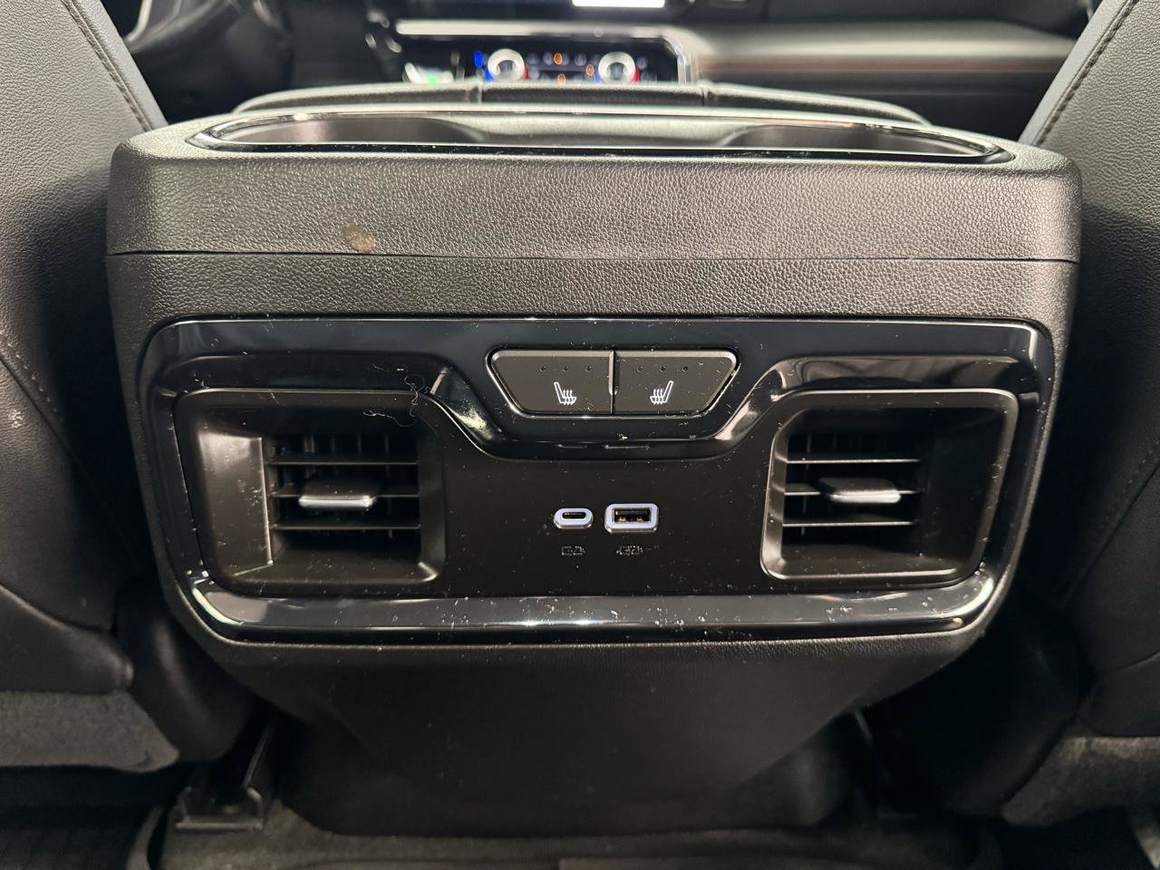 Used 2022 GMC Sierra 1500 AT4 w/ AT4 Premium Package AWD/4WD image 22
