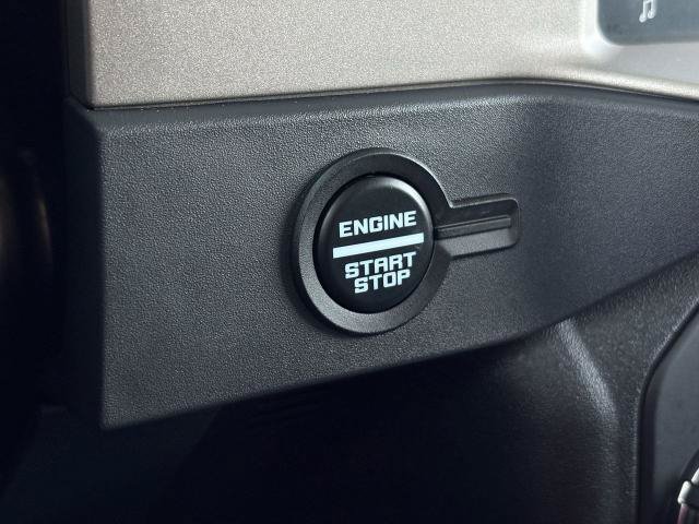 Certified 2025 Ford Bronco Outer Banks AWD/4WD image 18