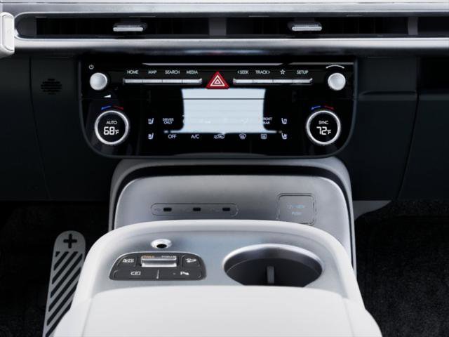 New 2026 Hyundai Ioniq 9 Calligraphy AWD/4WD image 16
