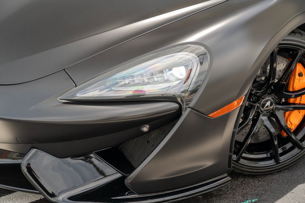 Used 2019 McLaren 570S Spider RWD image 3