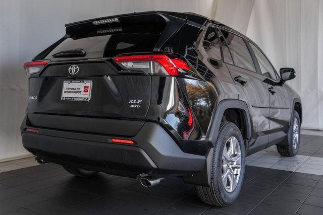 New 2025 Toyota RAV4 XLE image 4
