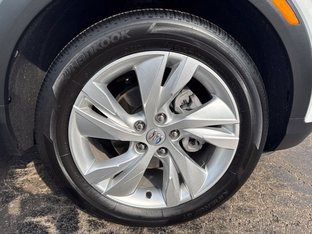 Used 2025 Buick Encore GX Preferred w/ Comfort Package FWD image 30