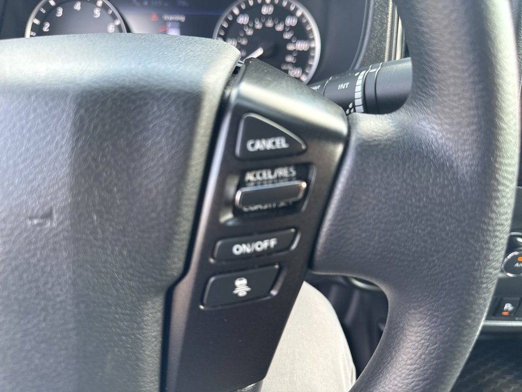 Used 2023 Nissan Frontier SV w/ Midnight Edition Package image 21