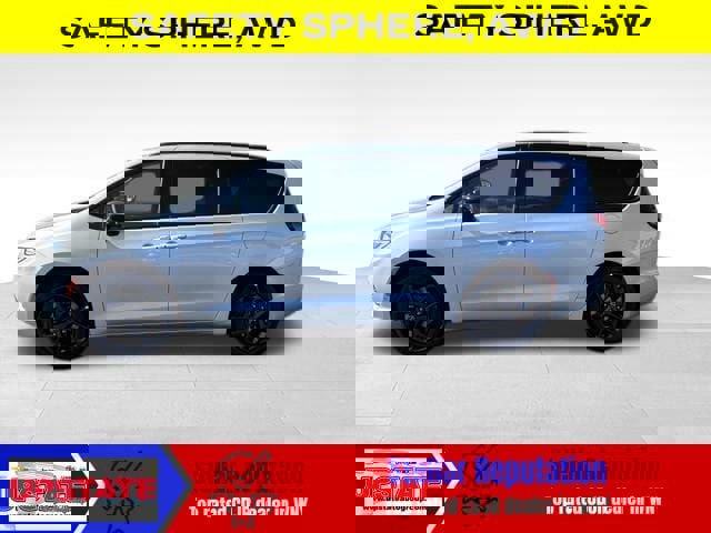 New 2026 Chrysler Pacifica Limited image 4