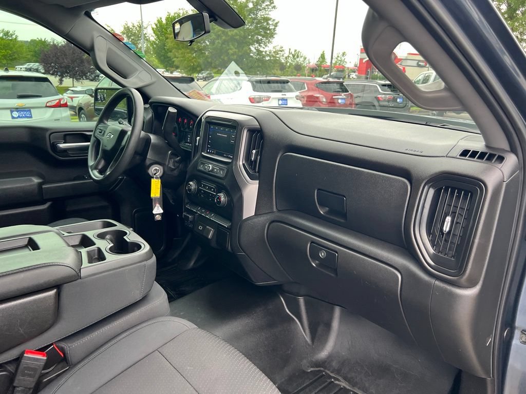Used 2020 Chevrolet Silverado 1500 Custom Trail Boss w/ Custom Convenience Package AWD/4WD image 26