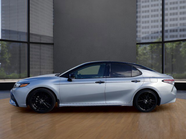 Used 2023 Toyota Camry XSE image 12