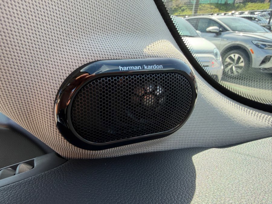 Used 2023 MINI Cooper SE image 10