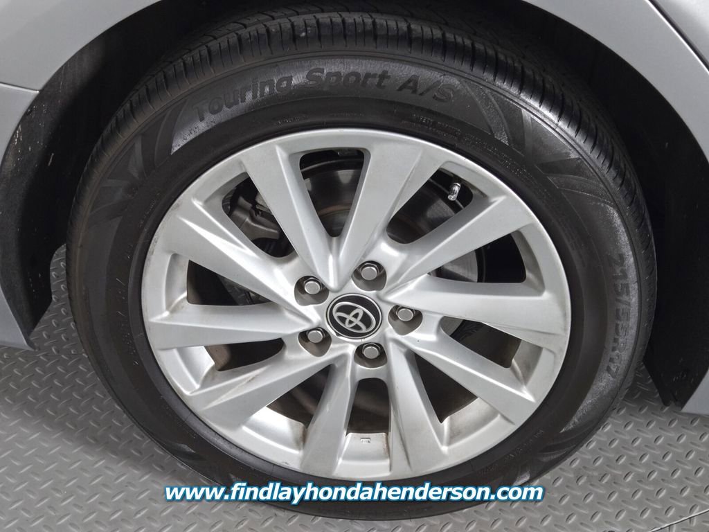 Used 2024 Toyota Camry LE FWD image 11