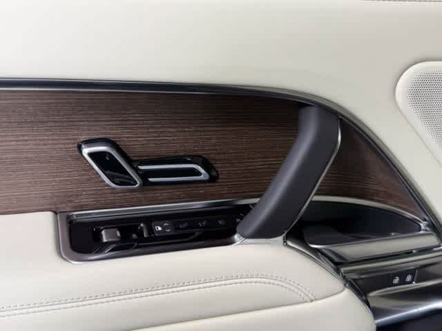 New 2027 Land Rover Range Rover SE AWD/4WD image 24
